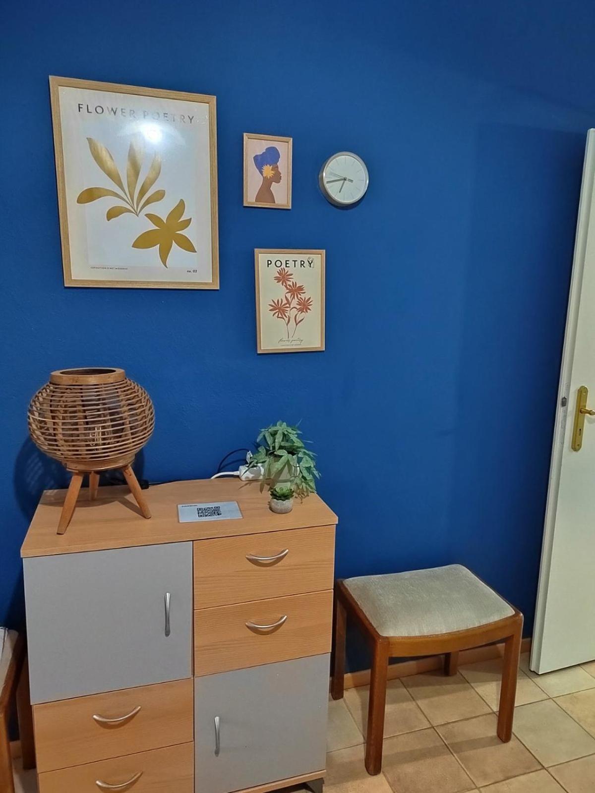 Harbor House Apartment