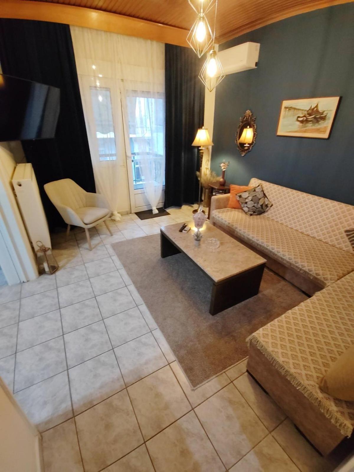 Harbor House Apartment